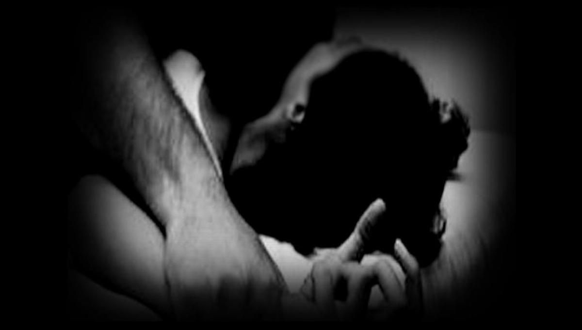 Minor girl allegedly raped by her uncle in Ongole