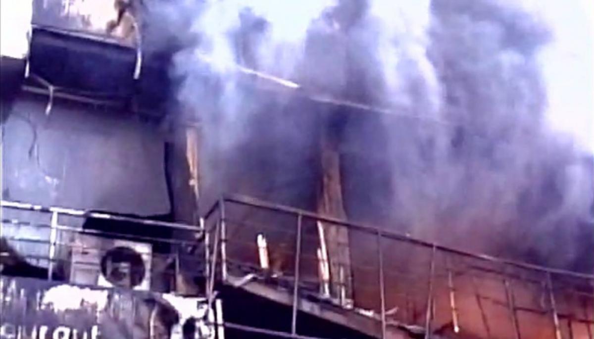 Kolkata: Two killed in hotel fire