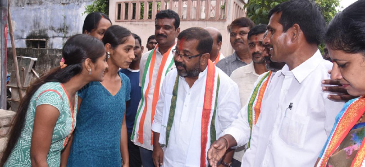 TRS govt diluted Abhaya Hastam scheme: Congress