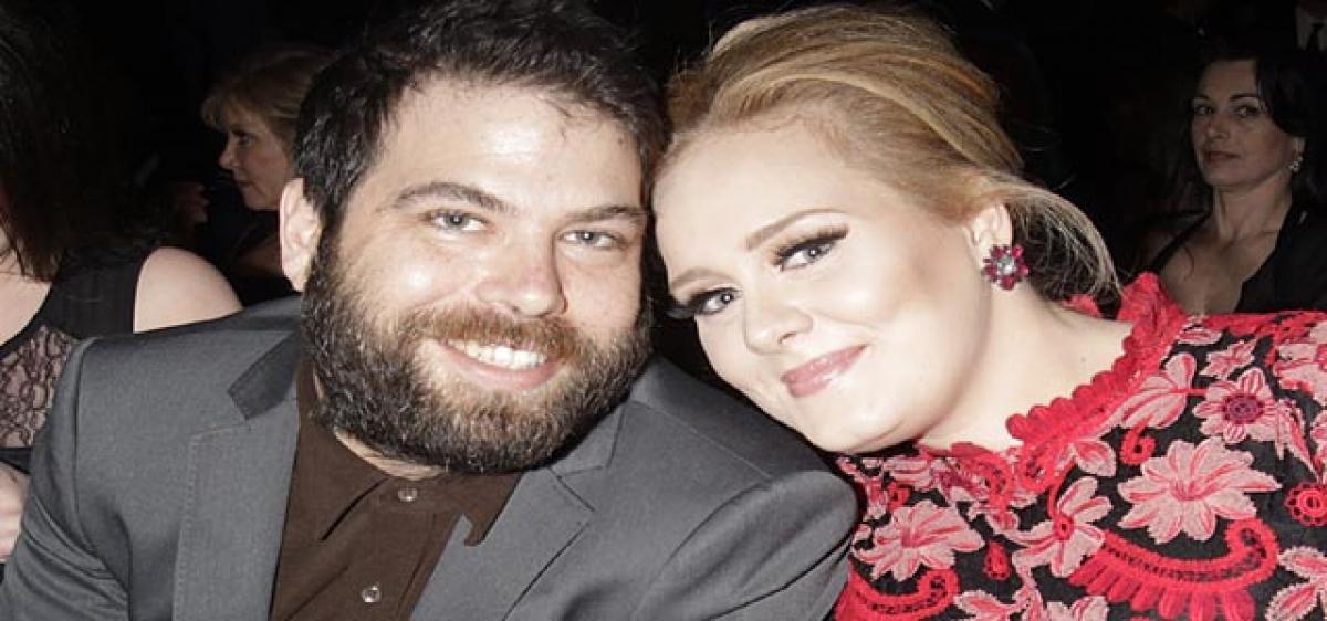 Adele marries longtime beau Simon Konecki