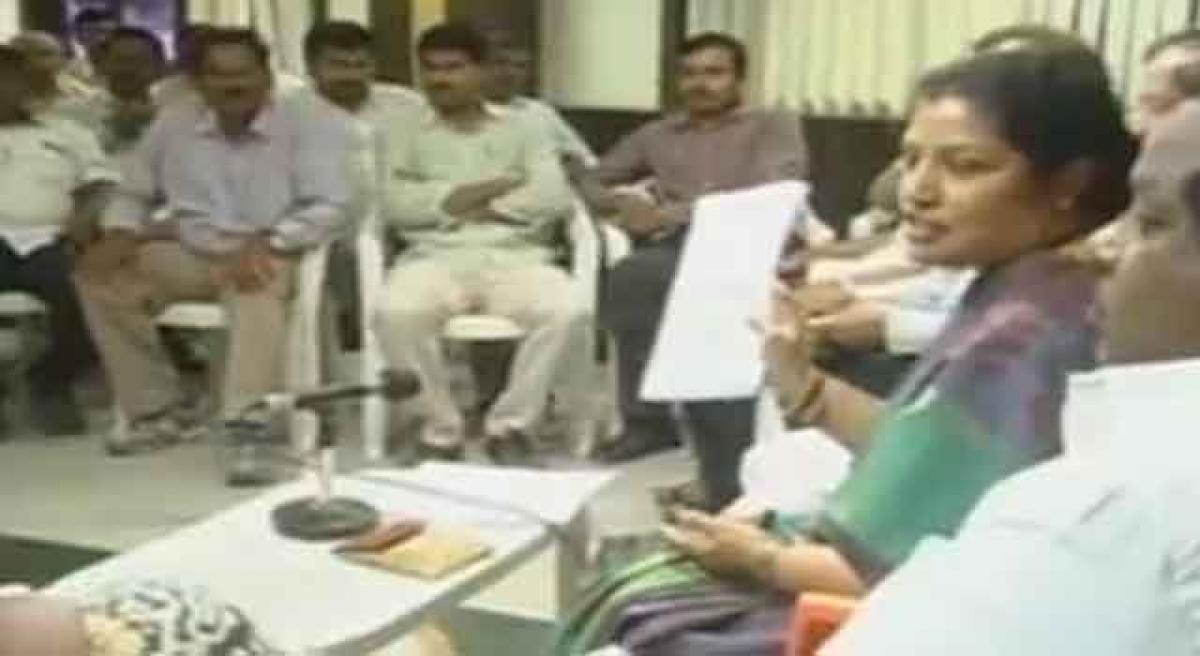 Naidu expresses ire at Secretariat staff