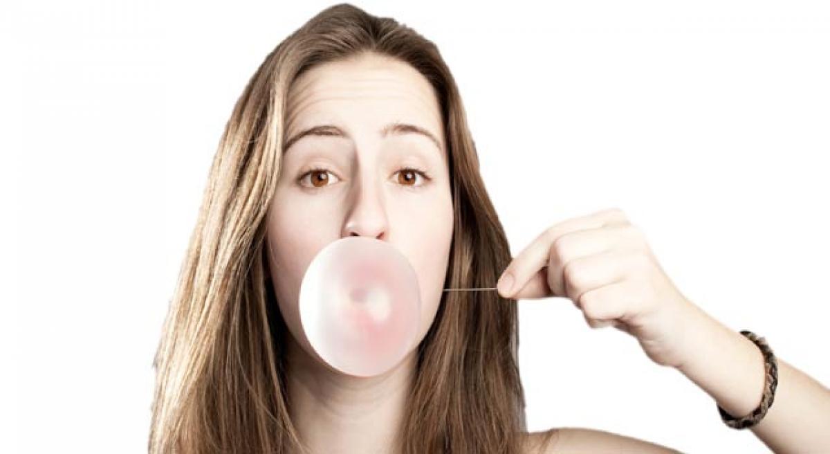 Chewing gum decreases digestive abilities