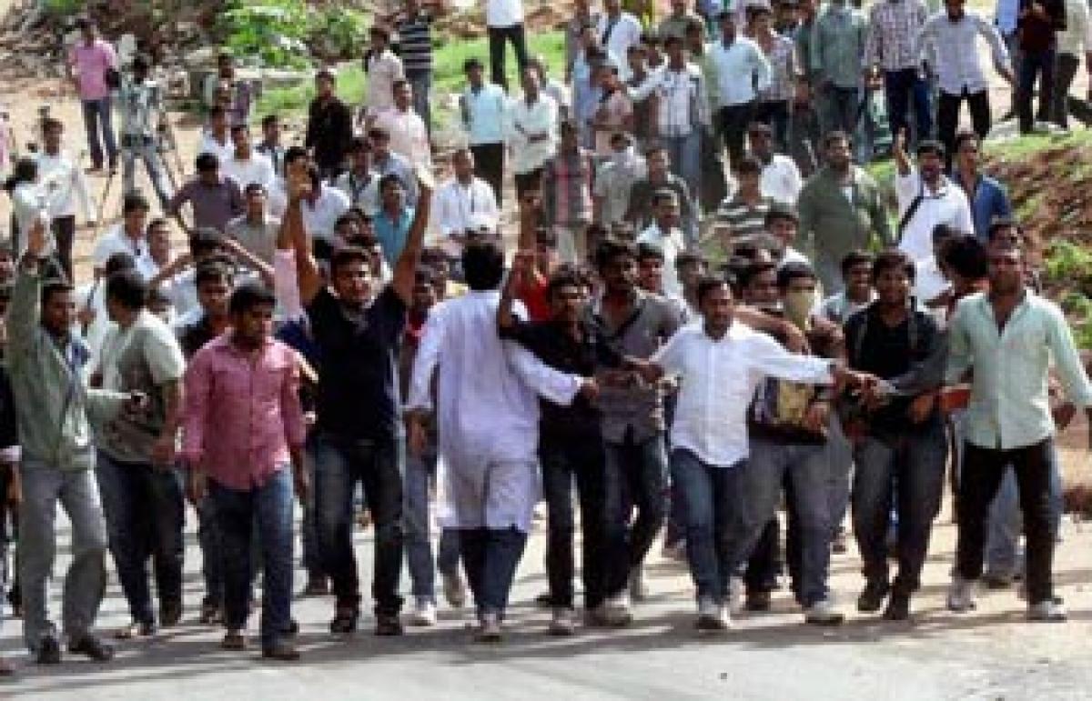 Osmania students boycott semester exams