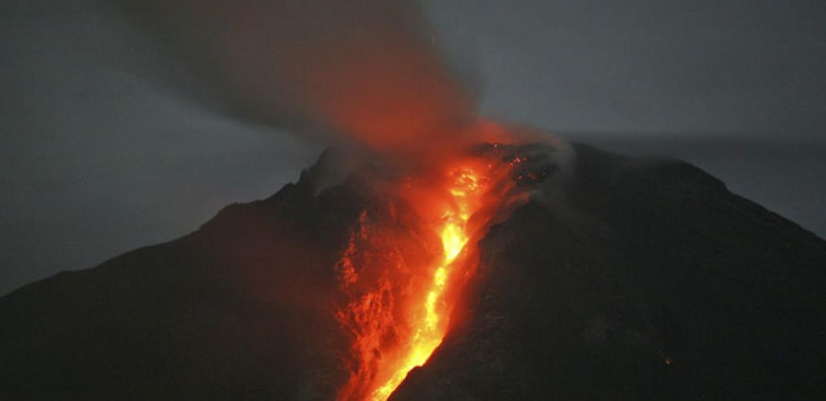 Supervolcanoes triggered by external mechanism