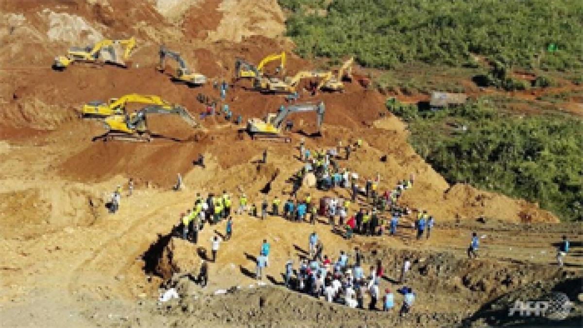 Dozens feared dead after landslide hits Myanmar jade mine