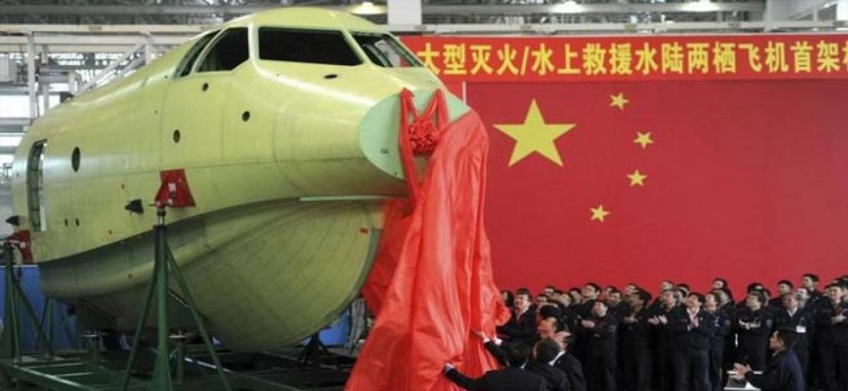 China-built amphibious aircraft takes maiden flight - Xinhua