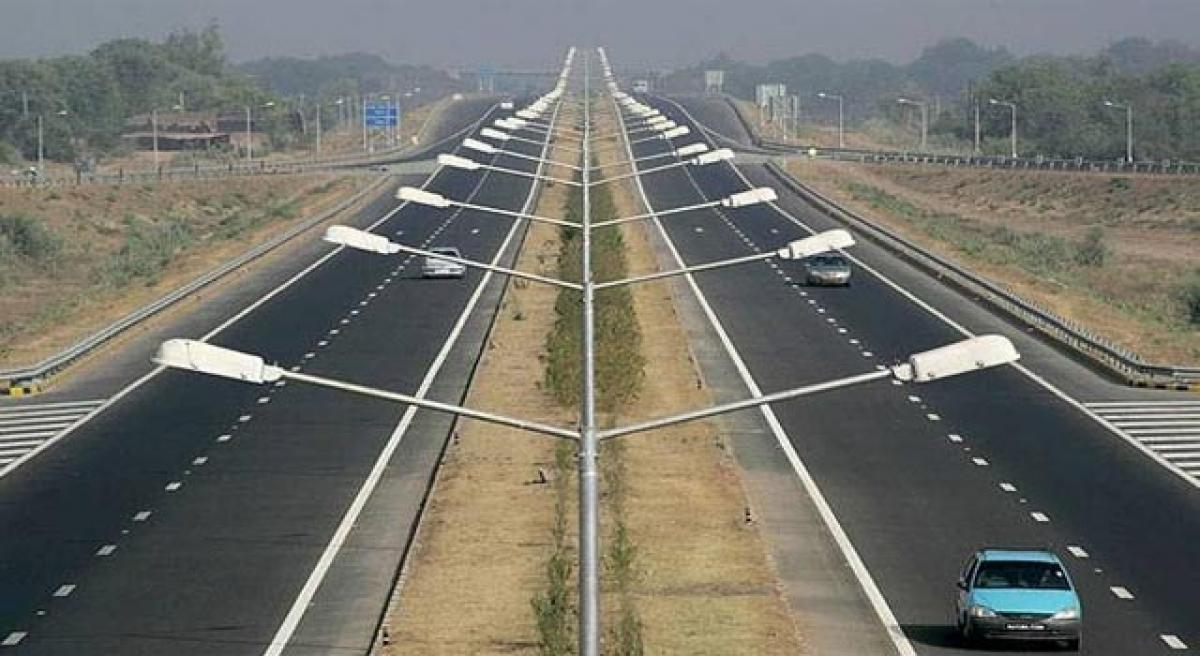 Gayatri Projects wins `926-crore highway order