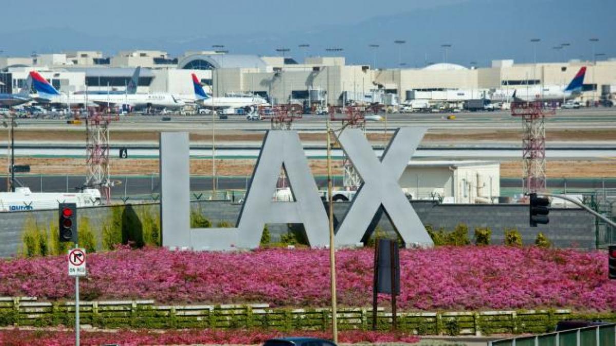 Travellers evacuated from Los Angeles airport post shooter fears