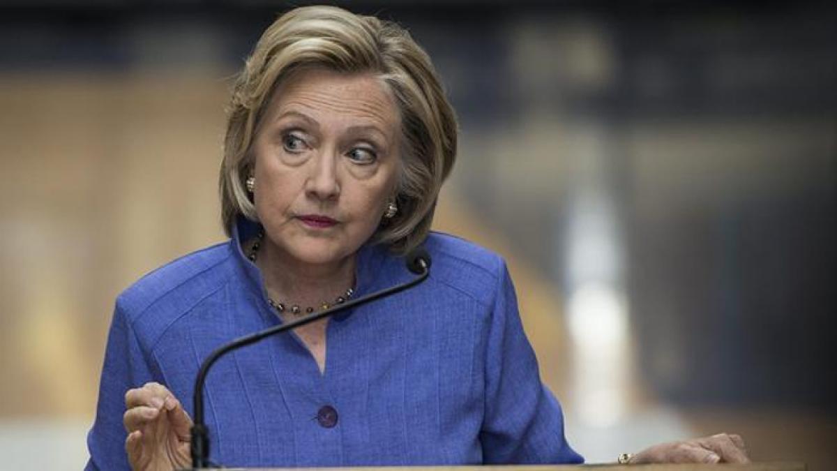 Hillary Clintons email problem gets worse