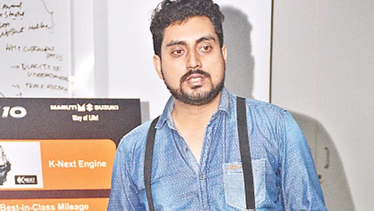 Buy more Indian comics, urges Shamik Dasgupta