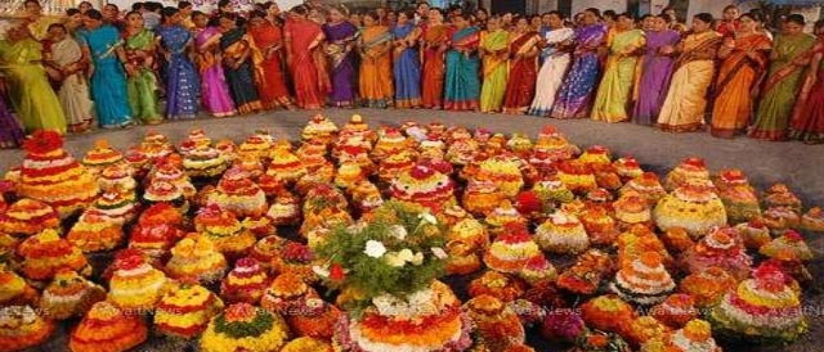 Telangana Govt presents Bathukamma at Tableau meet