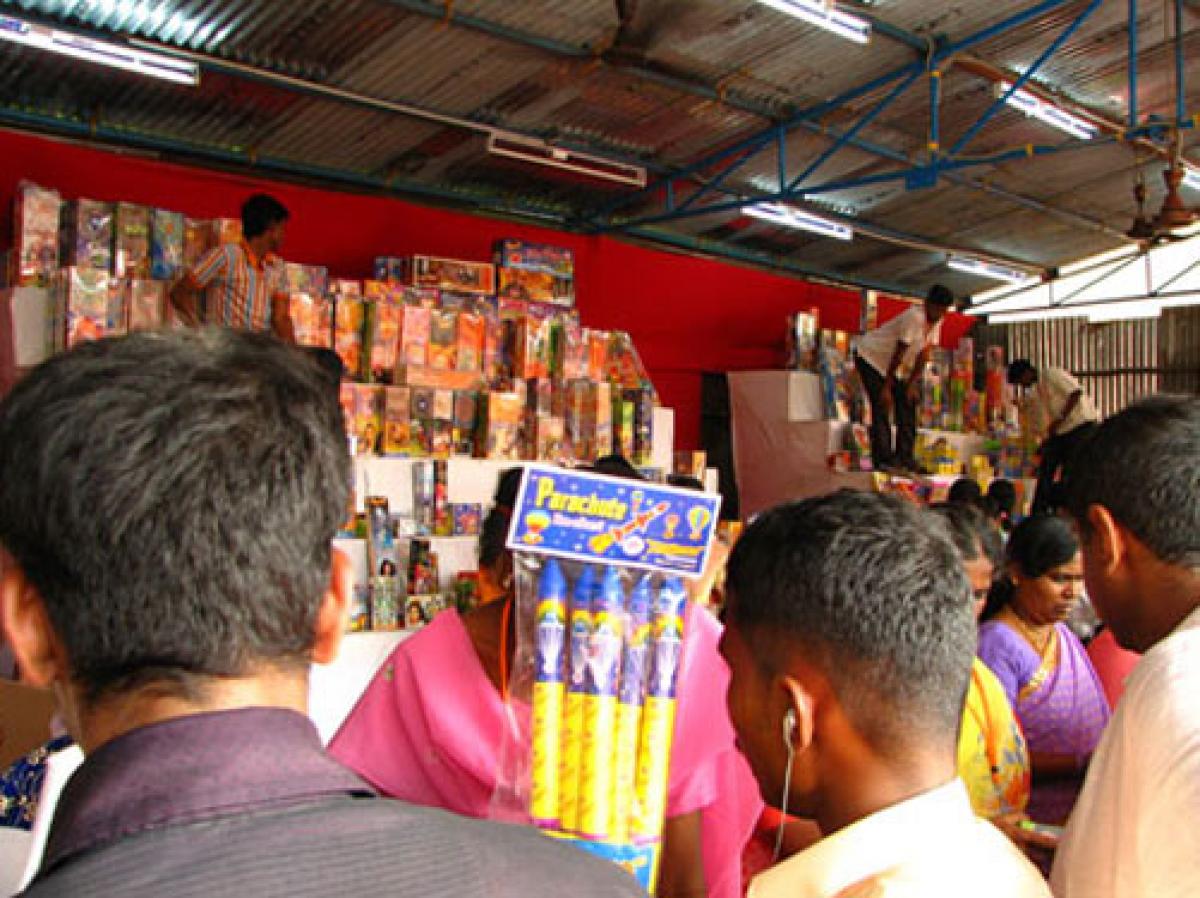 Firecrackers above 90 decibels banned in West Bengal