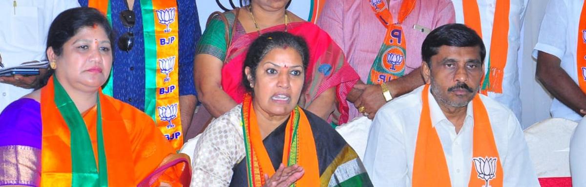 Telangana Govt doesn’t interfere in CBI’s affairs: Purandeswari