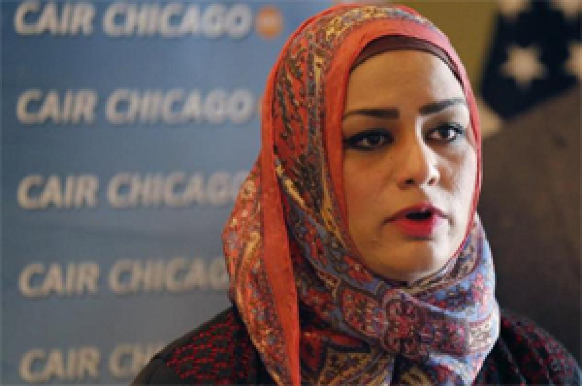 United Airlines says sorry to Muslim Chaplain for denying soda can