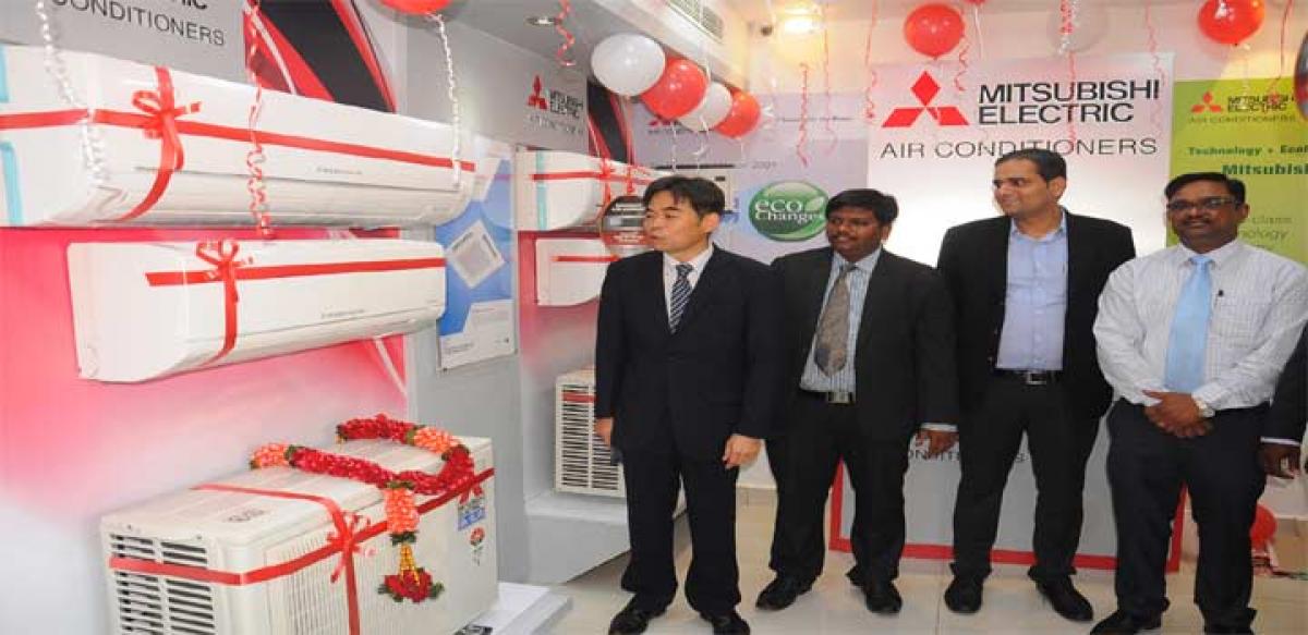 Mitsubishi Hiroba opens showroom in city