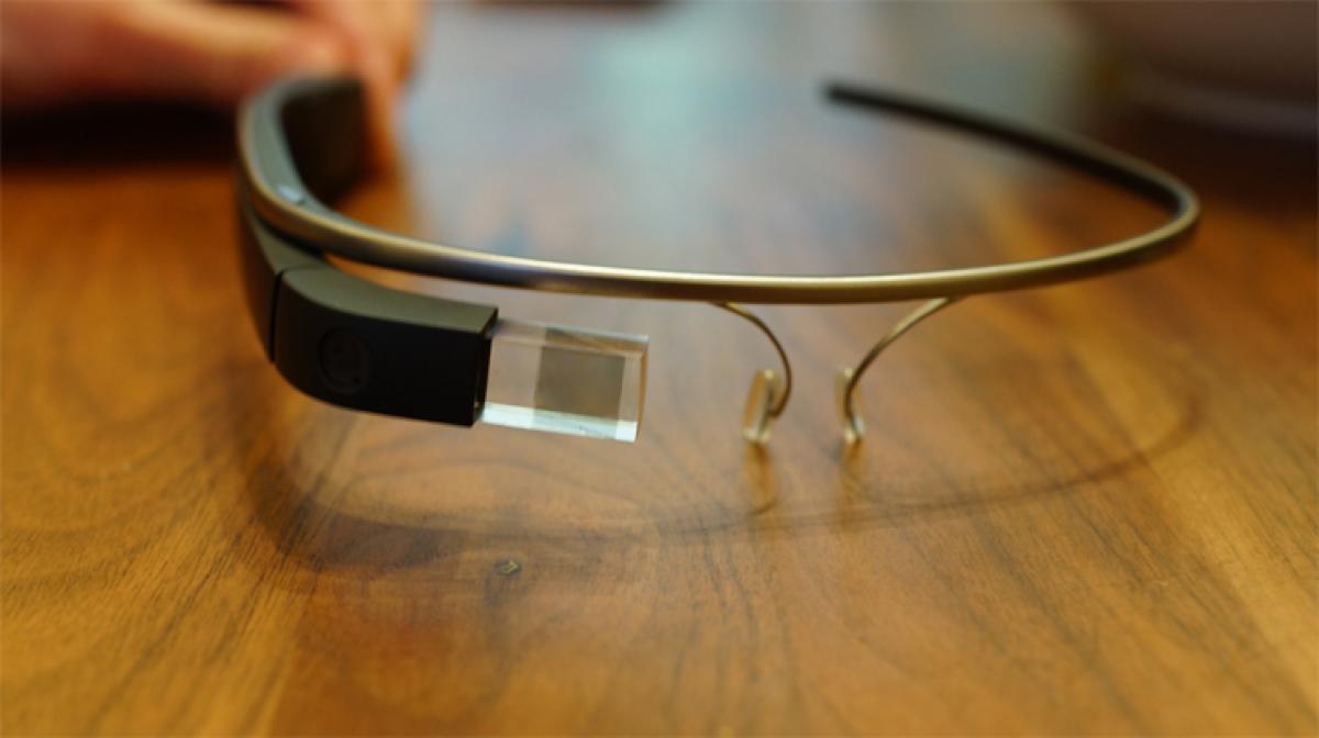 Coming soon: Google Glass 2 called GG1