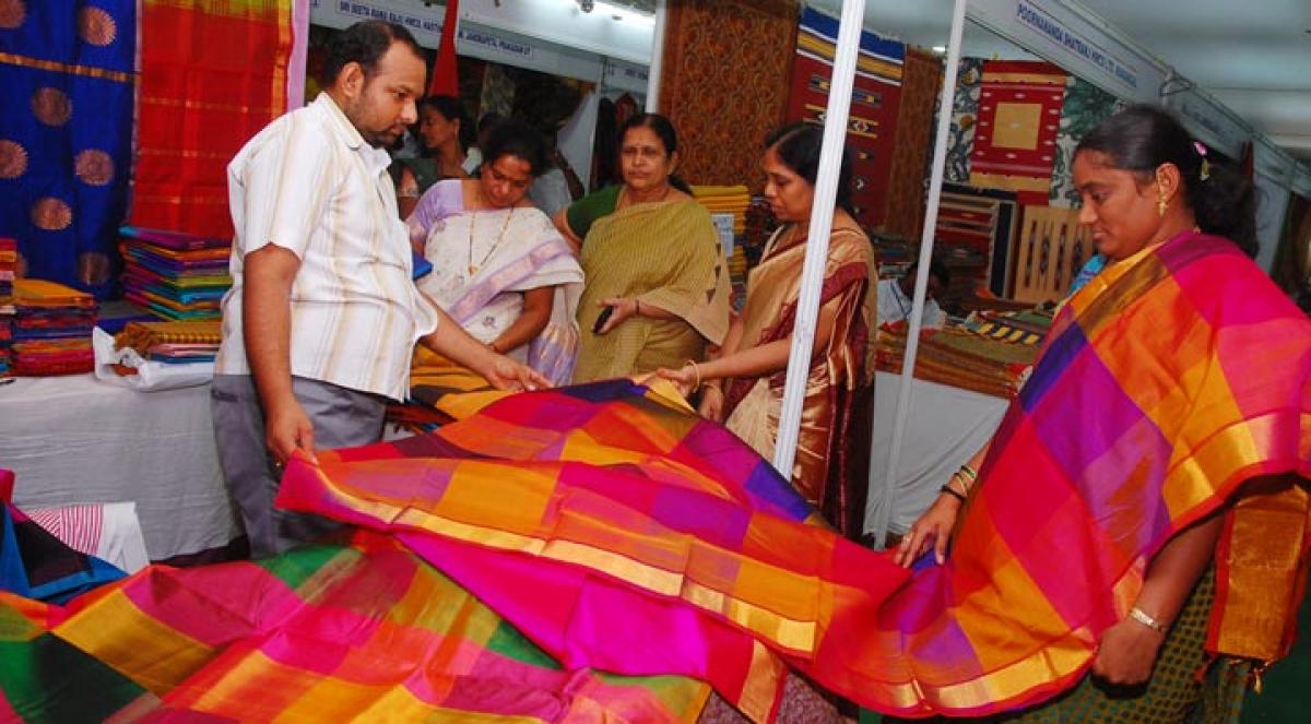 Uppada silks rule at national handloom exhibition