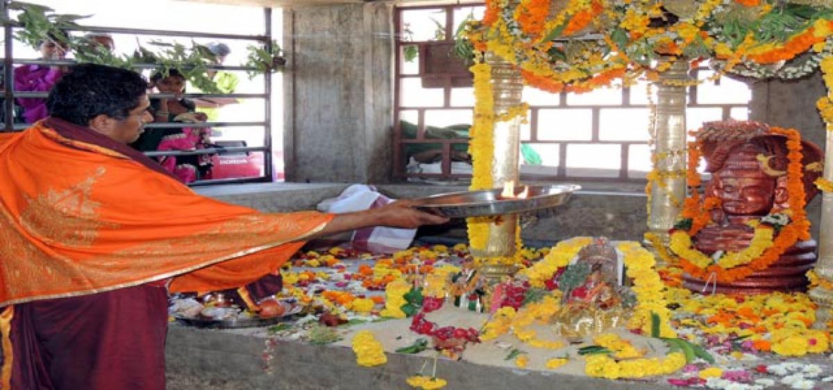 Celestial wedding performed at Sangameswara temple
