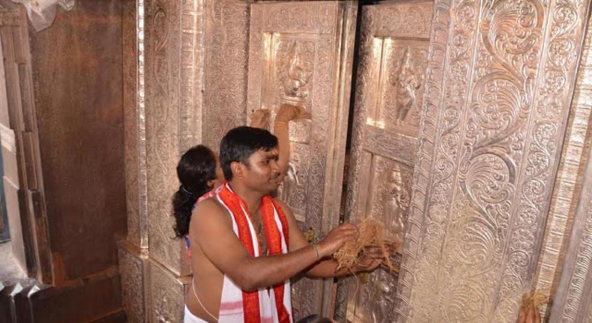 Priests take up cleaning of temple premises