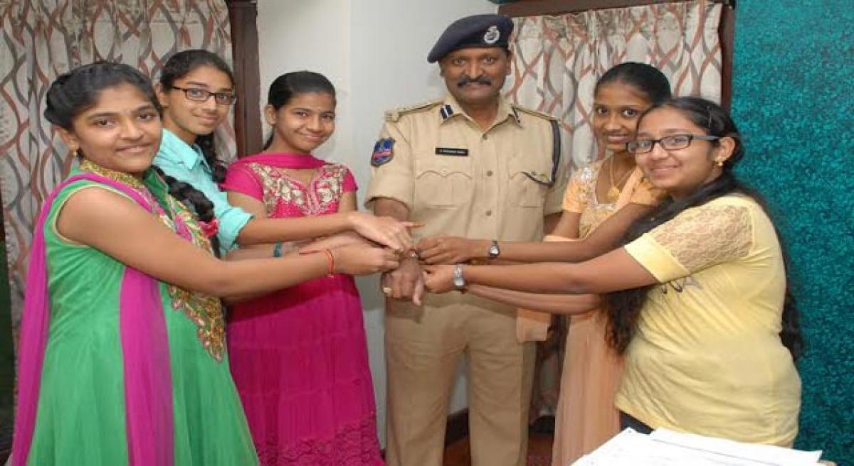 Kids made my day awesome: Commissioner