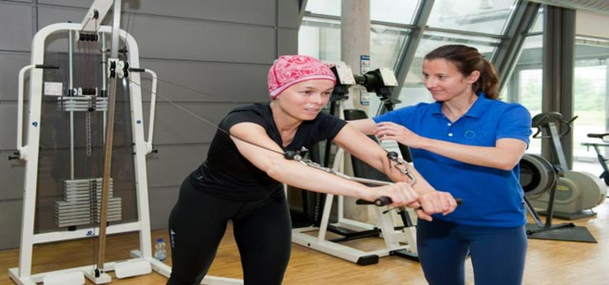 Exercise may cut side-effects of chemotherapy
