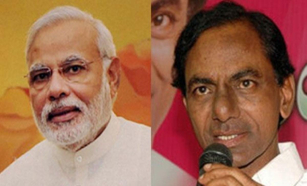 PM Modi calls on KCR over drought conditions