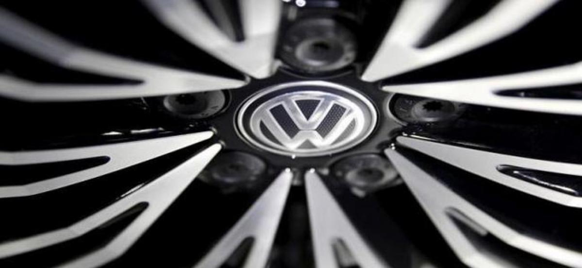 As German prosecutors expand, Volkswagen to investigate 21 staff
