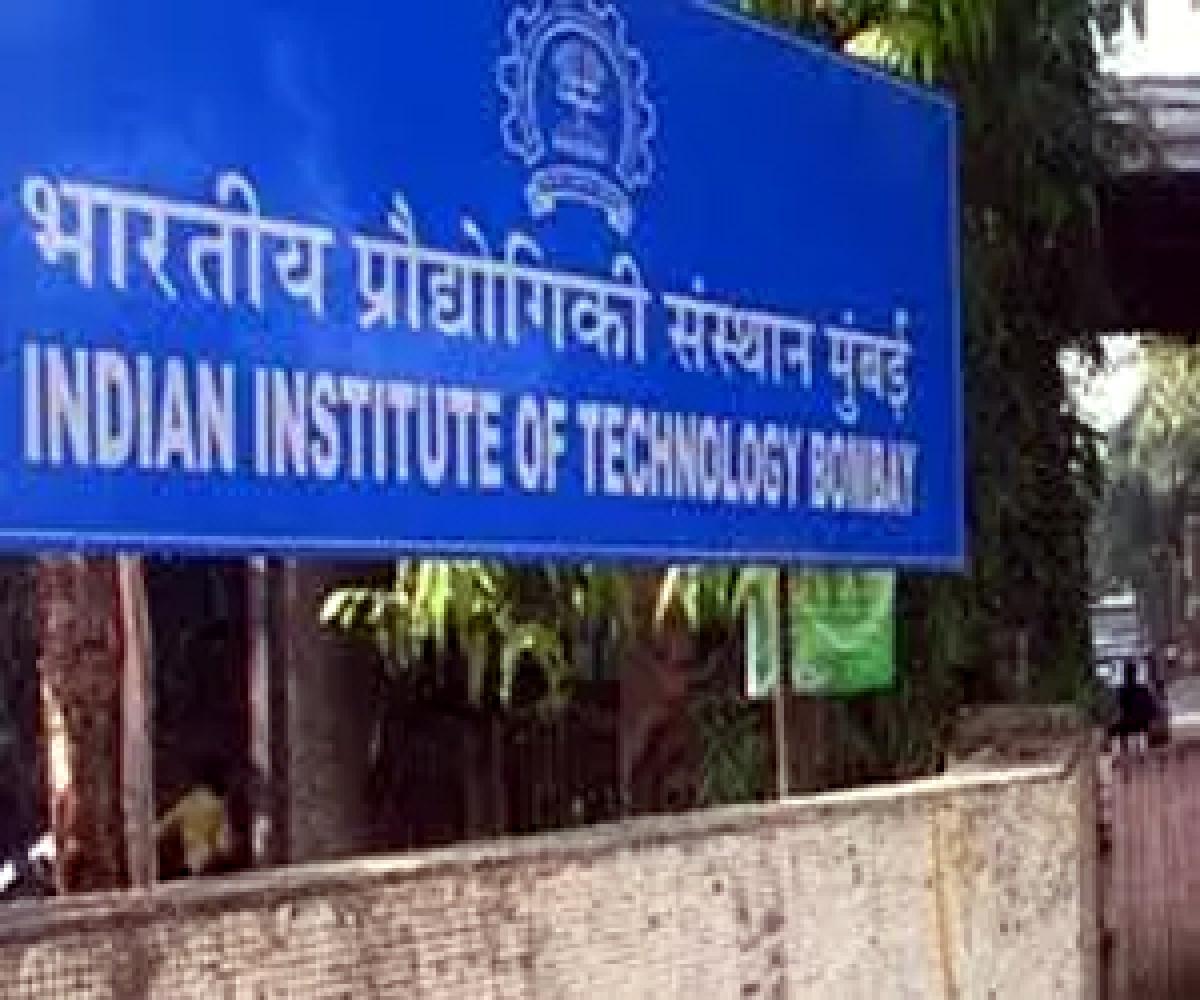 IIT increases fee for undergraduate courses by a lakh