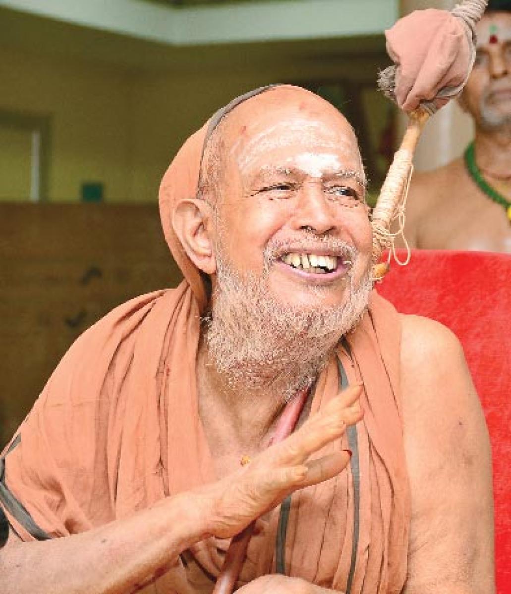 Pushkar holy dip a divine blessing says Kanchi seer