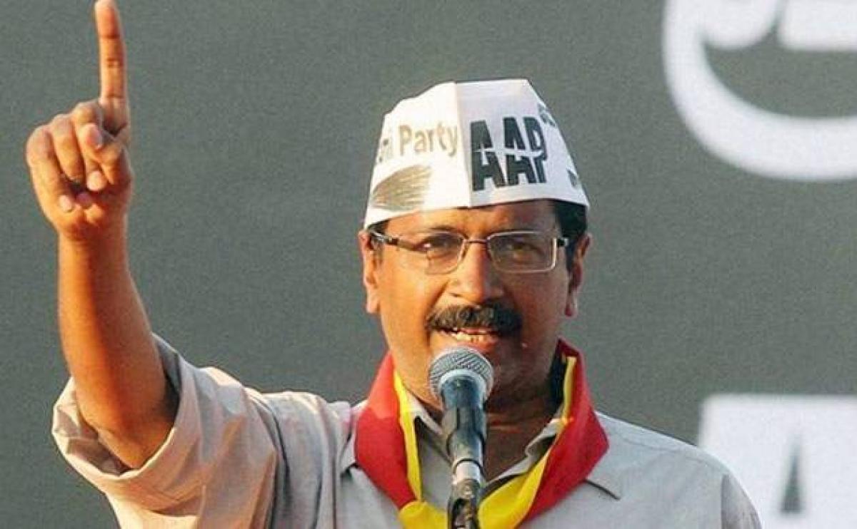 Probe Sukhbir Badals role in Bathinda blast: Kejriwal