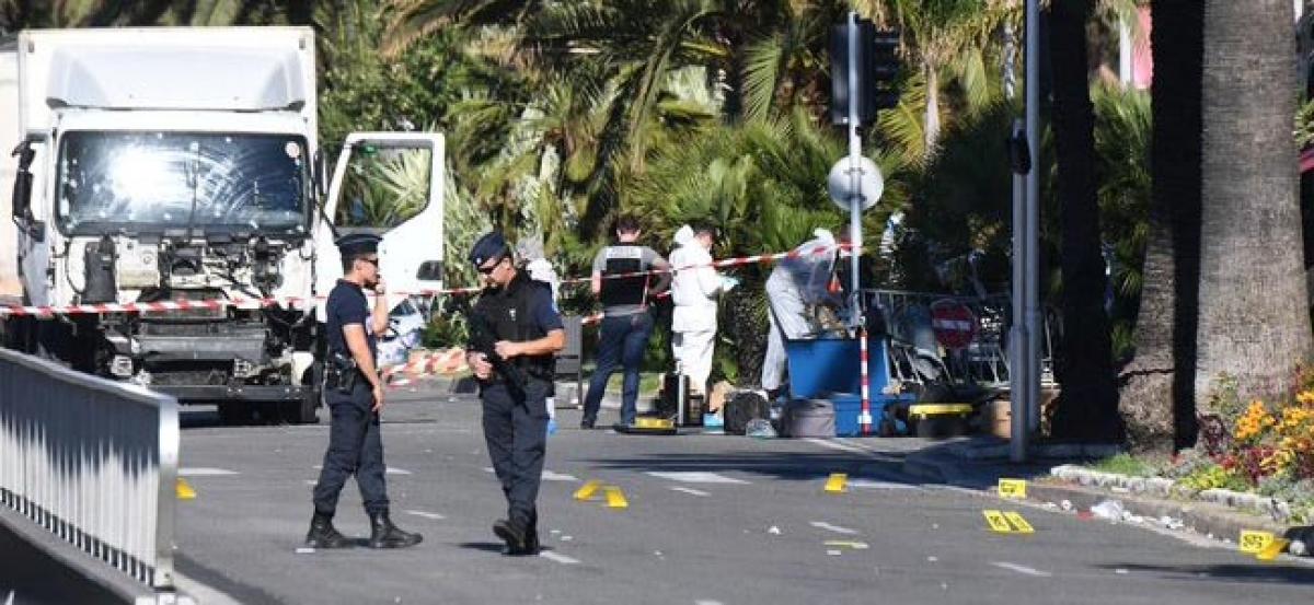 #NiceAttack: Three days of National mourning in France