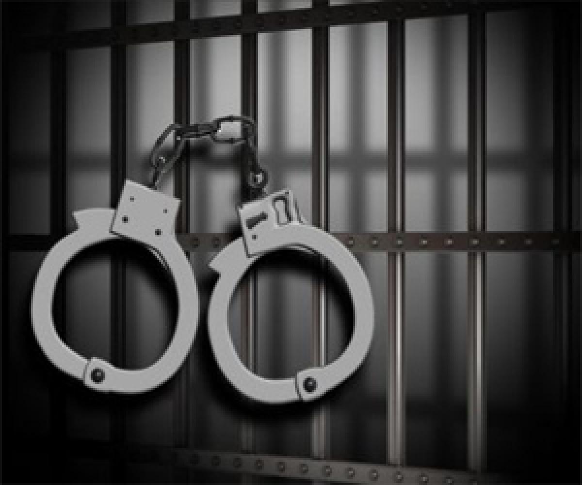 Conman arrested for cheating job aspirants