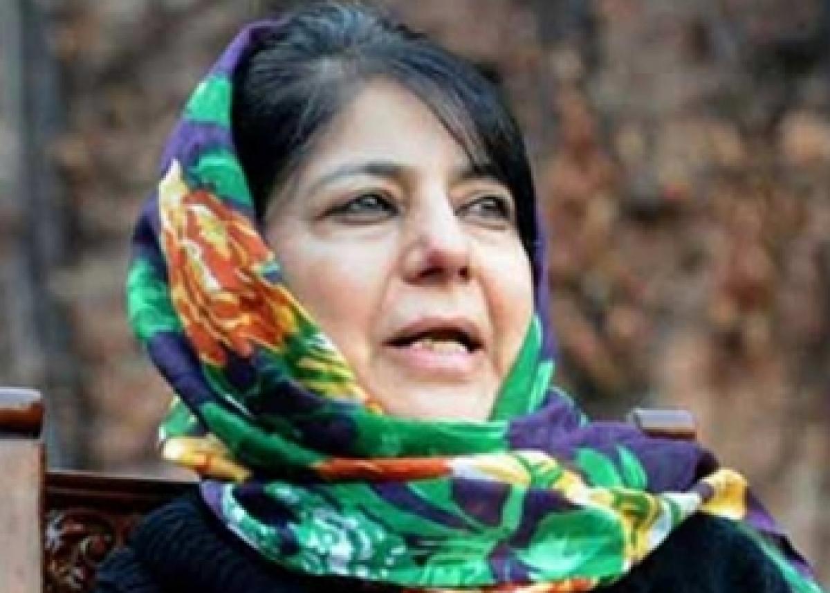 In J&K, last ditch efforts to stitch a ruling alliance between PDP-BJP on