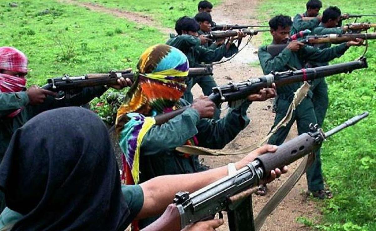 18 maoists killed, 2 policemen injured in encounter on AP-Odisha border