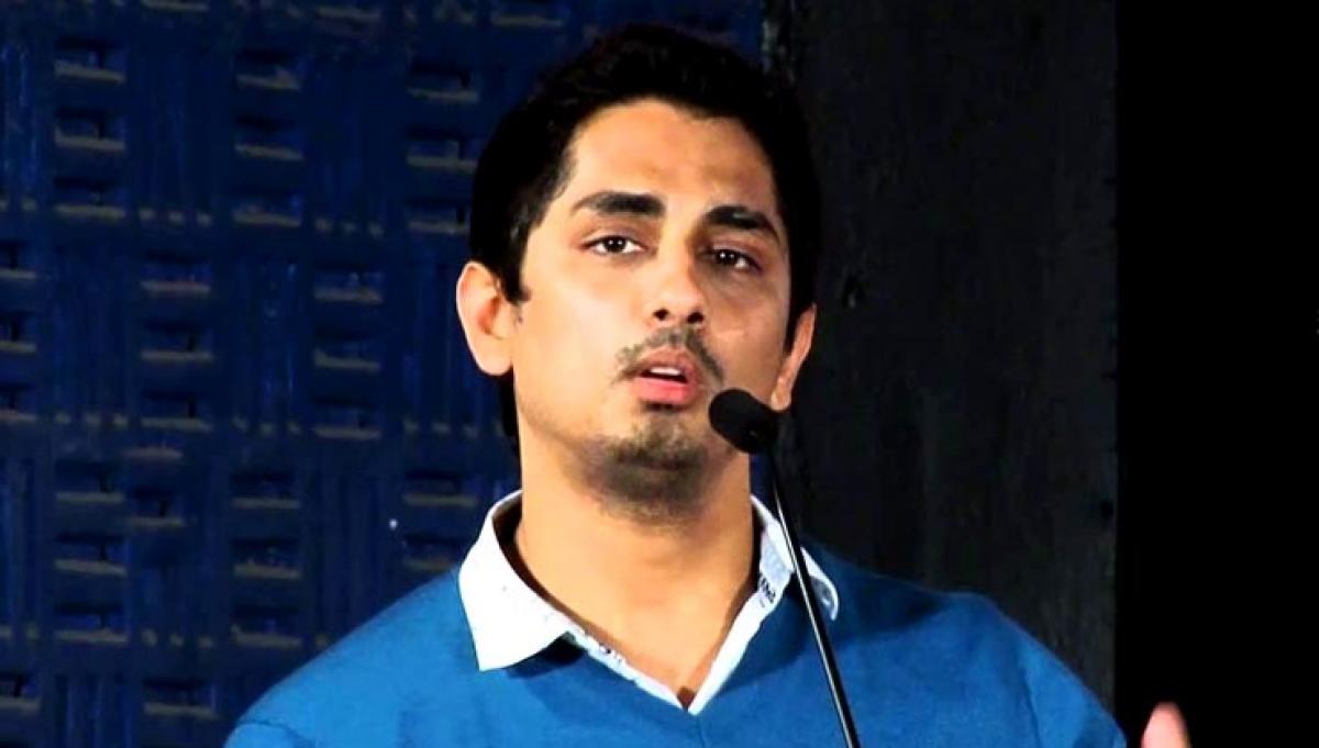 Bommarillu actor Siddharth dons producers hat for Tamil film