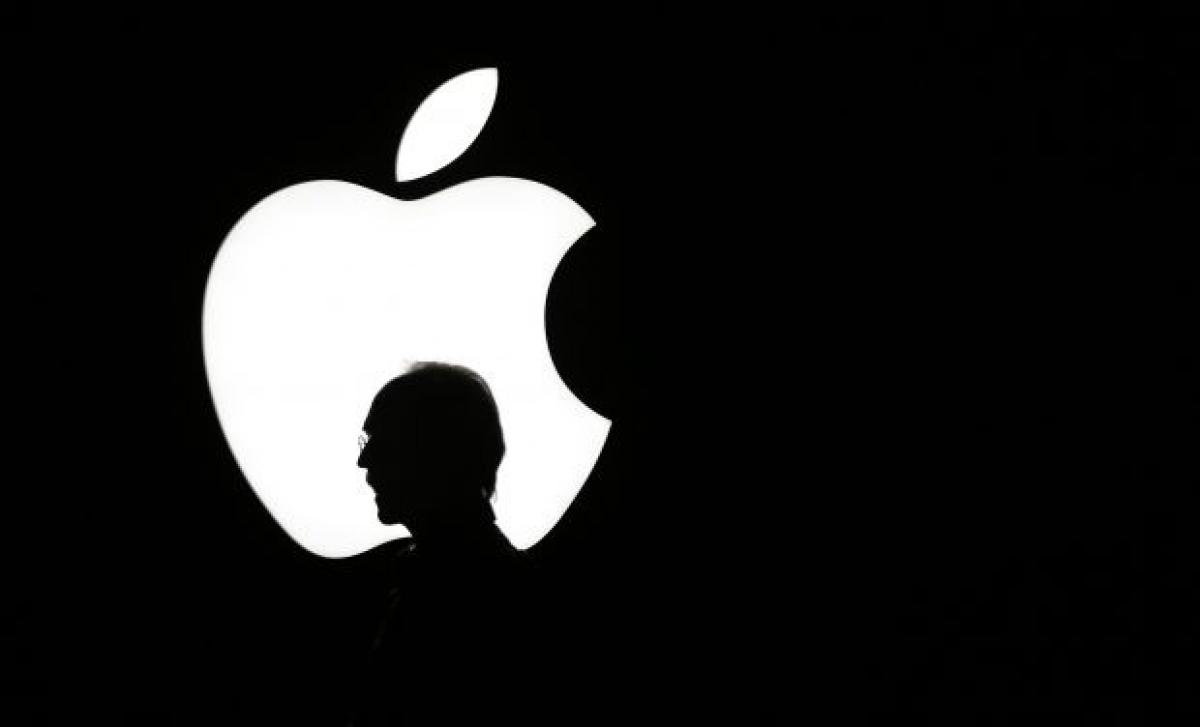 Apple appoints former Boeing CFO to its board