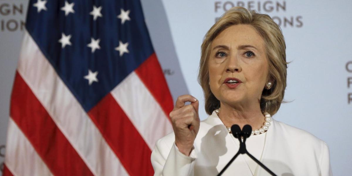 Clinton: US will go after ISIS same way as Al-Qaeda