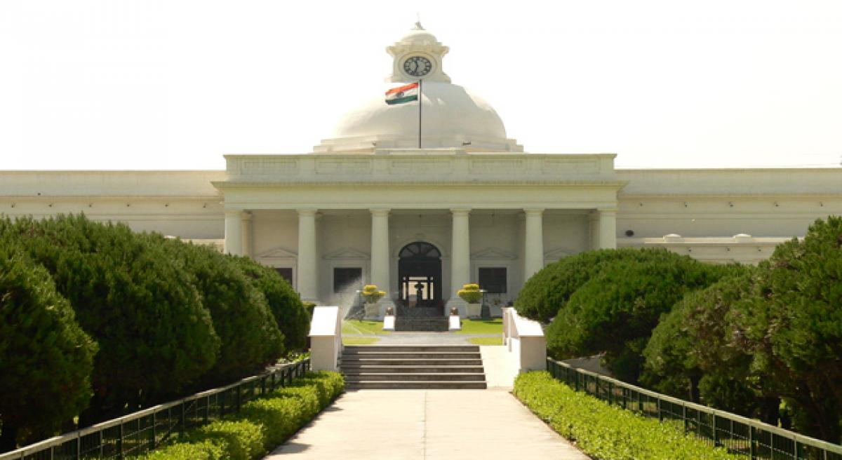 IIT Roorkee goes digital