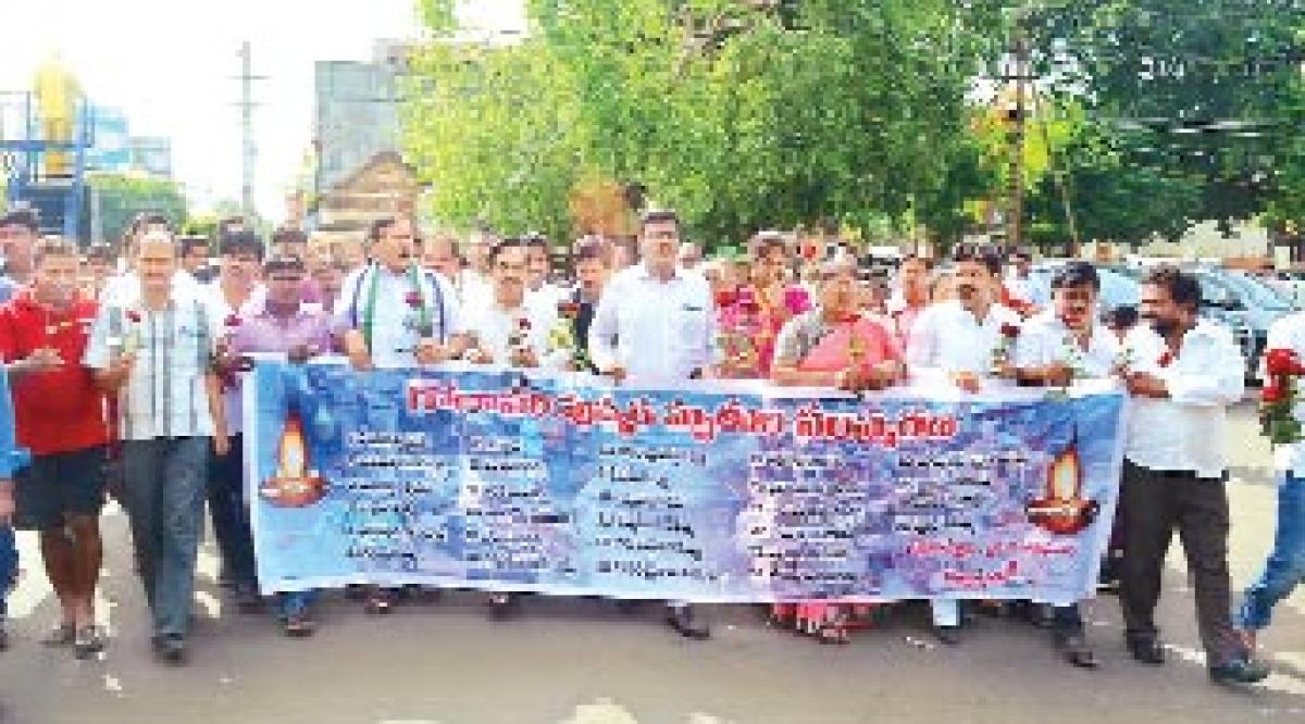 Rally taken out in memory of stampede victims