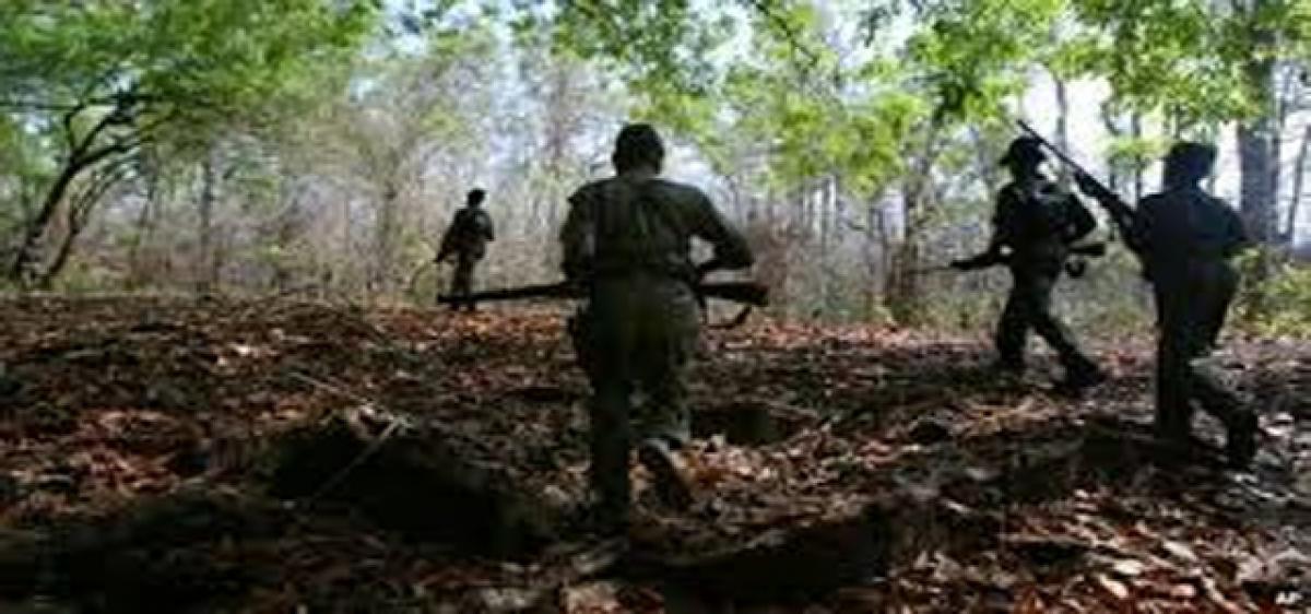 Maoist couple surrenders