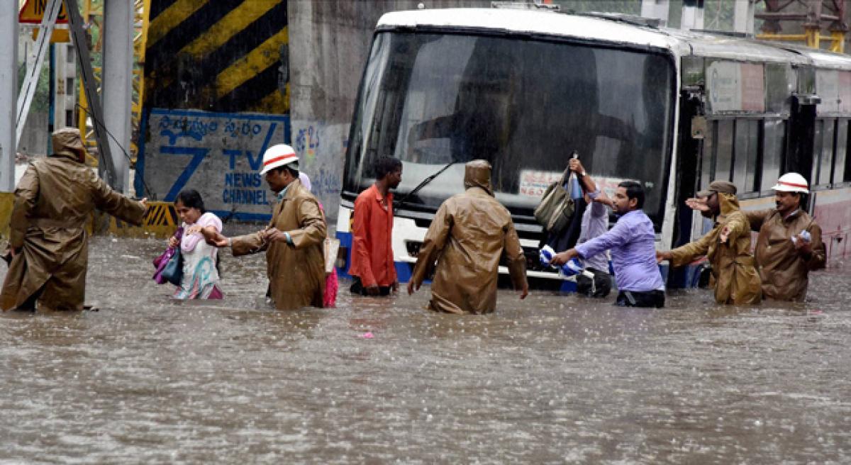 Downpour batters Hyderabad