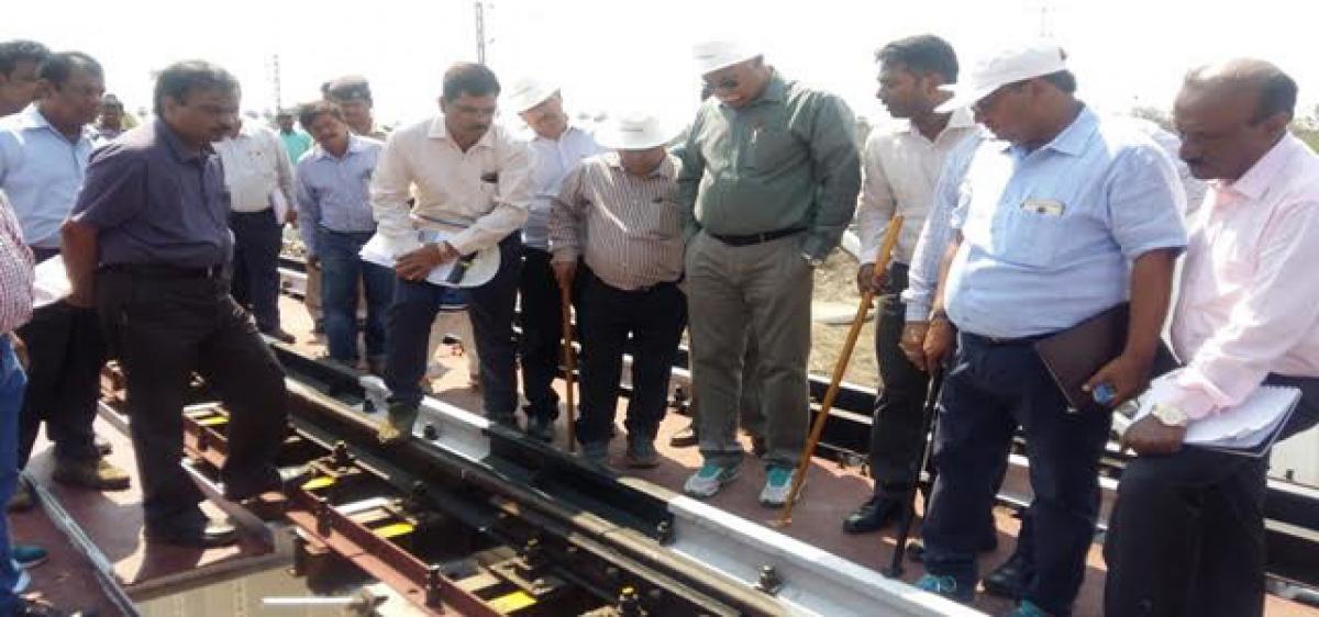 East Coast Railway GM inspects amenities at railway stations