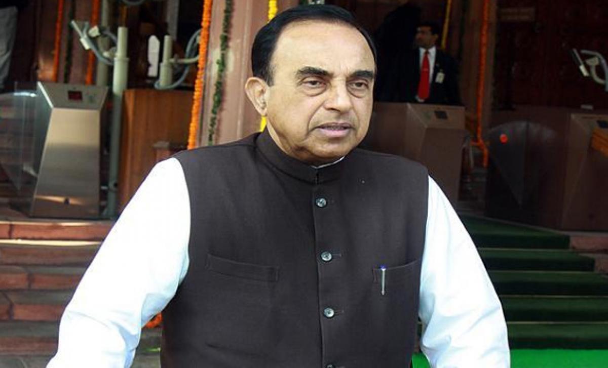 SC Stays non-bailable warrant against Swamy