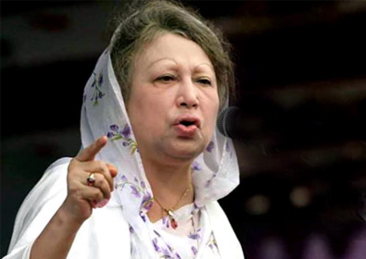 Khaleda Zia arrives in Dhaka after spending two months in London