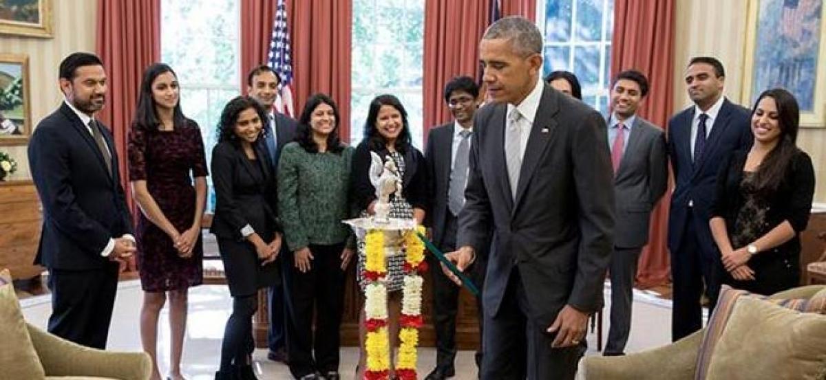 Obama lights diya in Oval office, celebrates last Diwali as US President