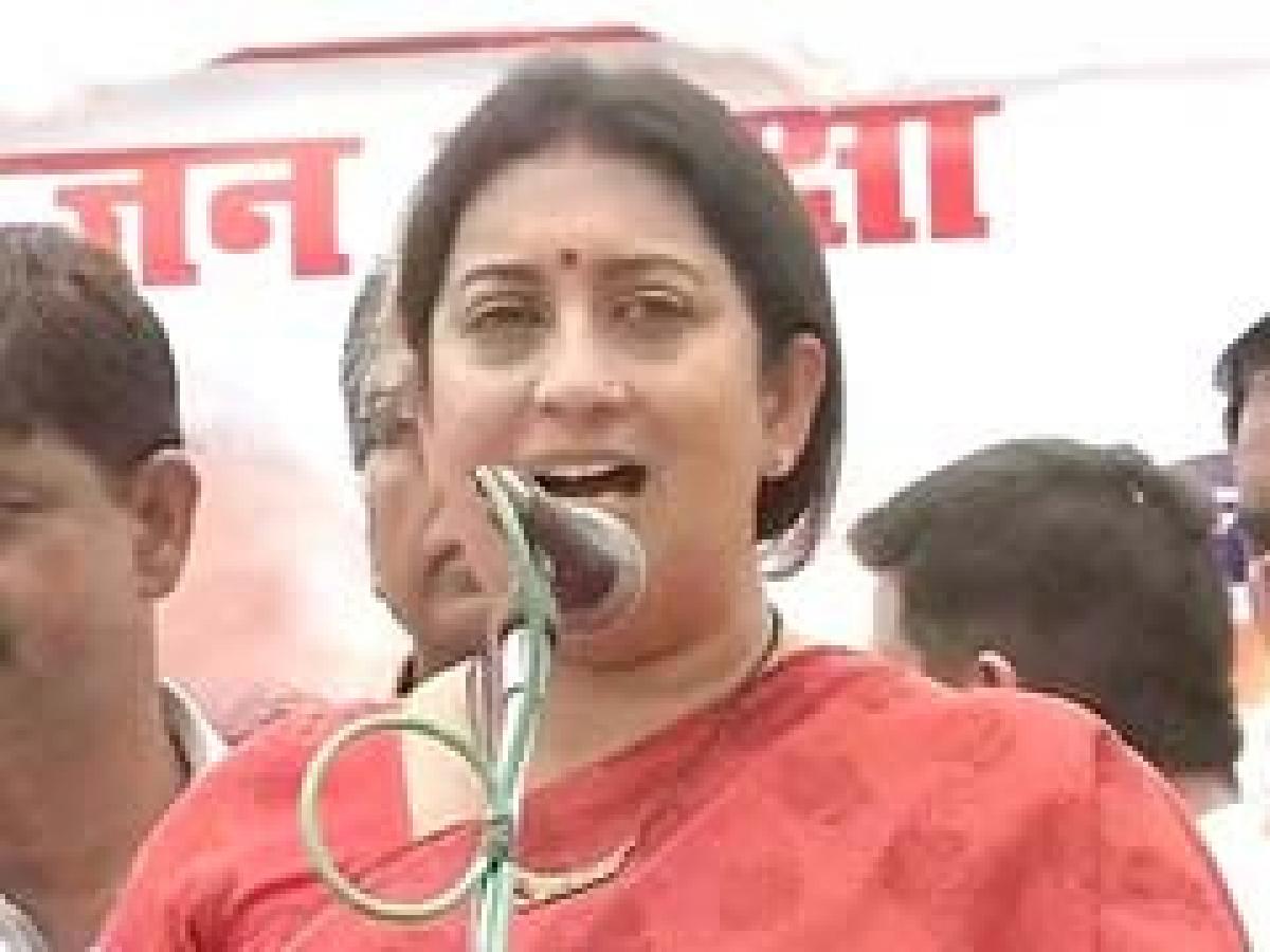 Smriti Irani pulls up Gandhi family in Amethi