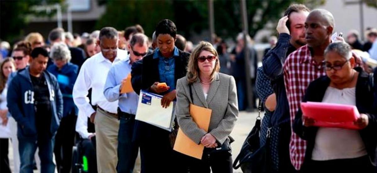 U.S. nonfarm payroll job growth seen pushing case for Fed hikes