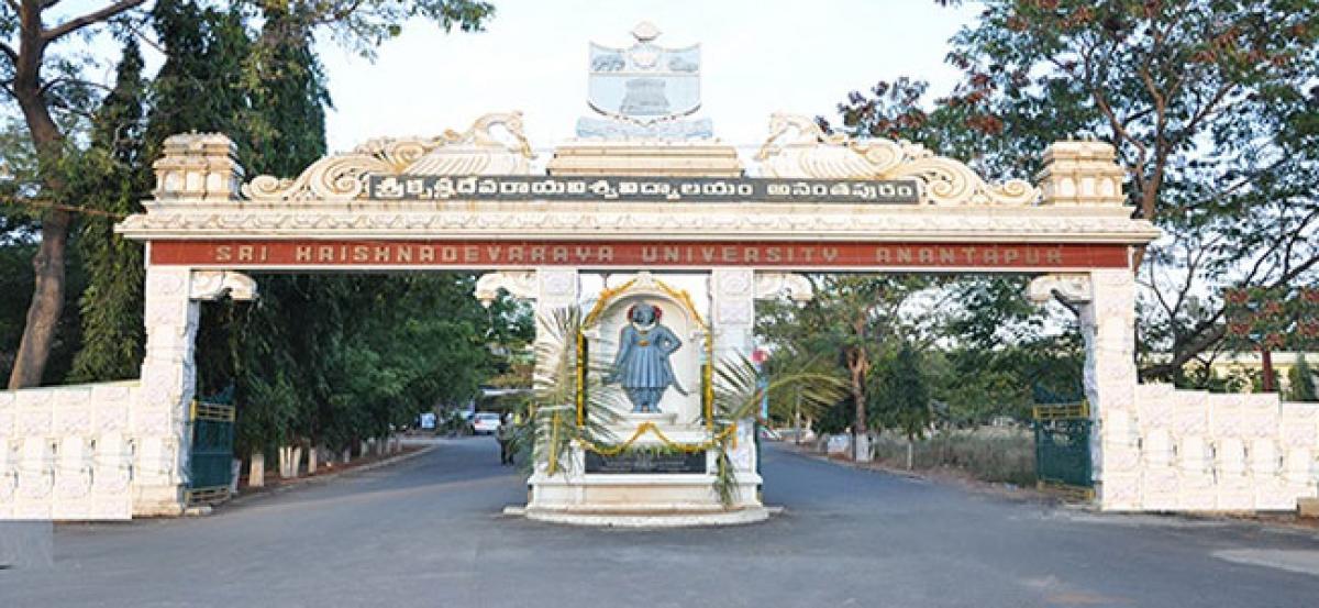 Sri Krishnadevaraya University to produce 1 mw solar power