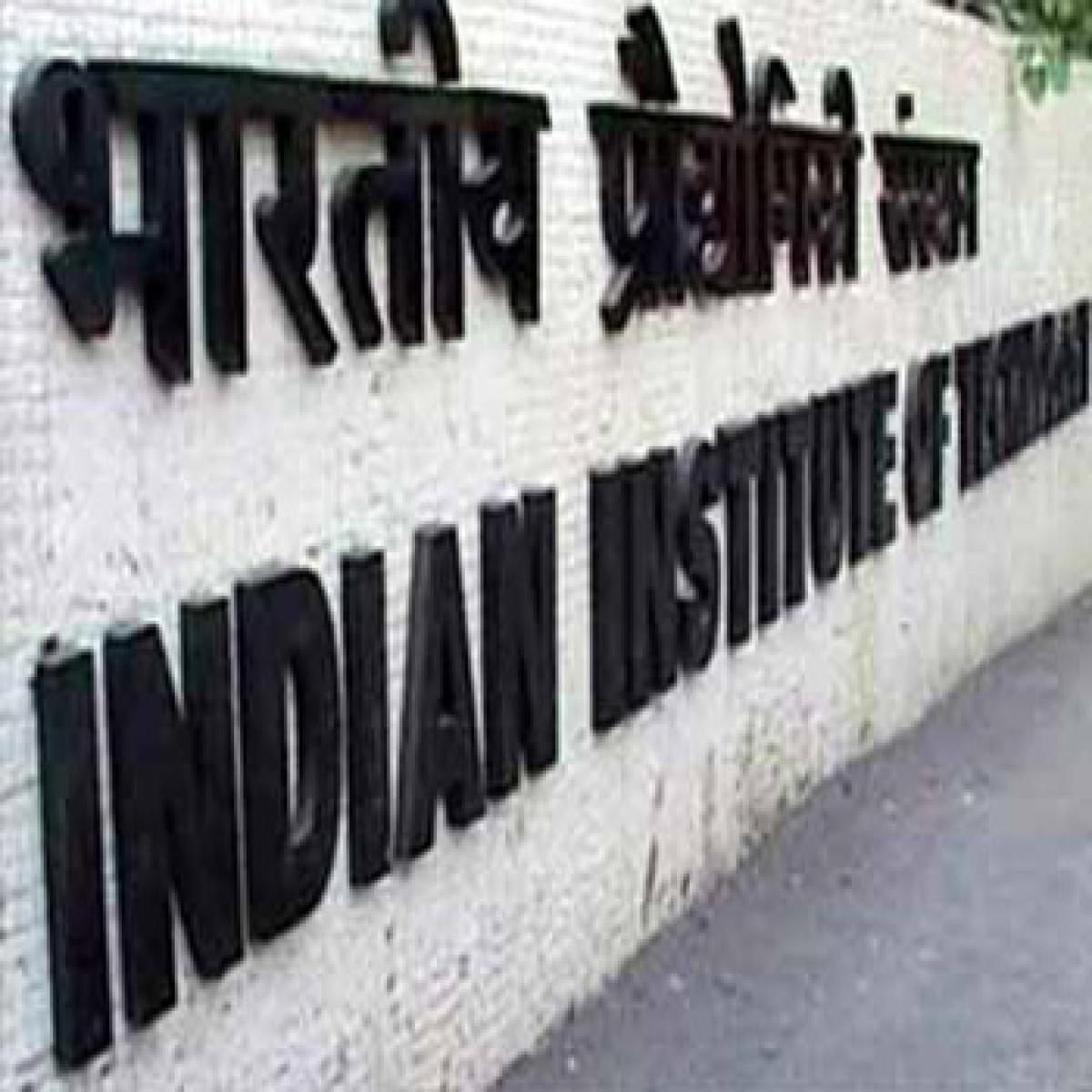 Hike in IIT fee evokes mixed response