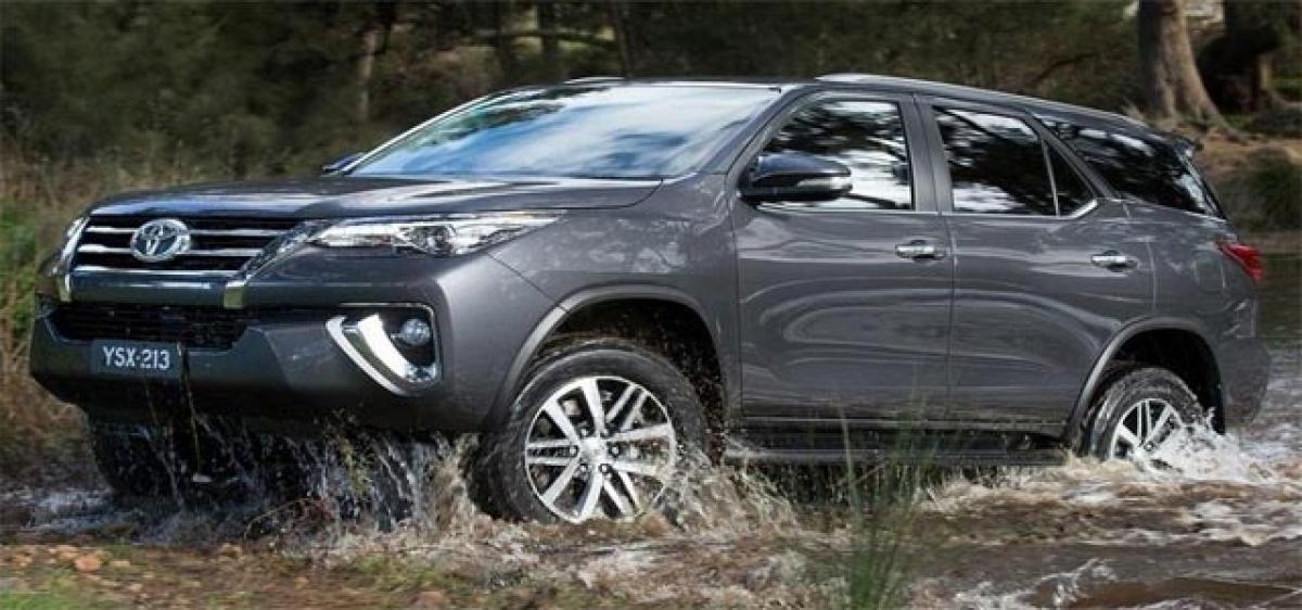 2016 Toyota Fortuner bookings open